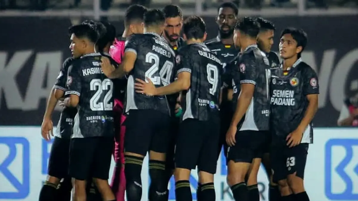 Semen Padang FC akan menghadapi Dewa United Banten FC pada pekan ke-31 BRI Super League 2025/2026 di Banten International Stadium, Minggu (3/5) pukul 19.00 WIB.(Foto: Ileague)