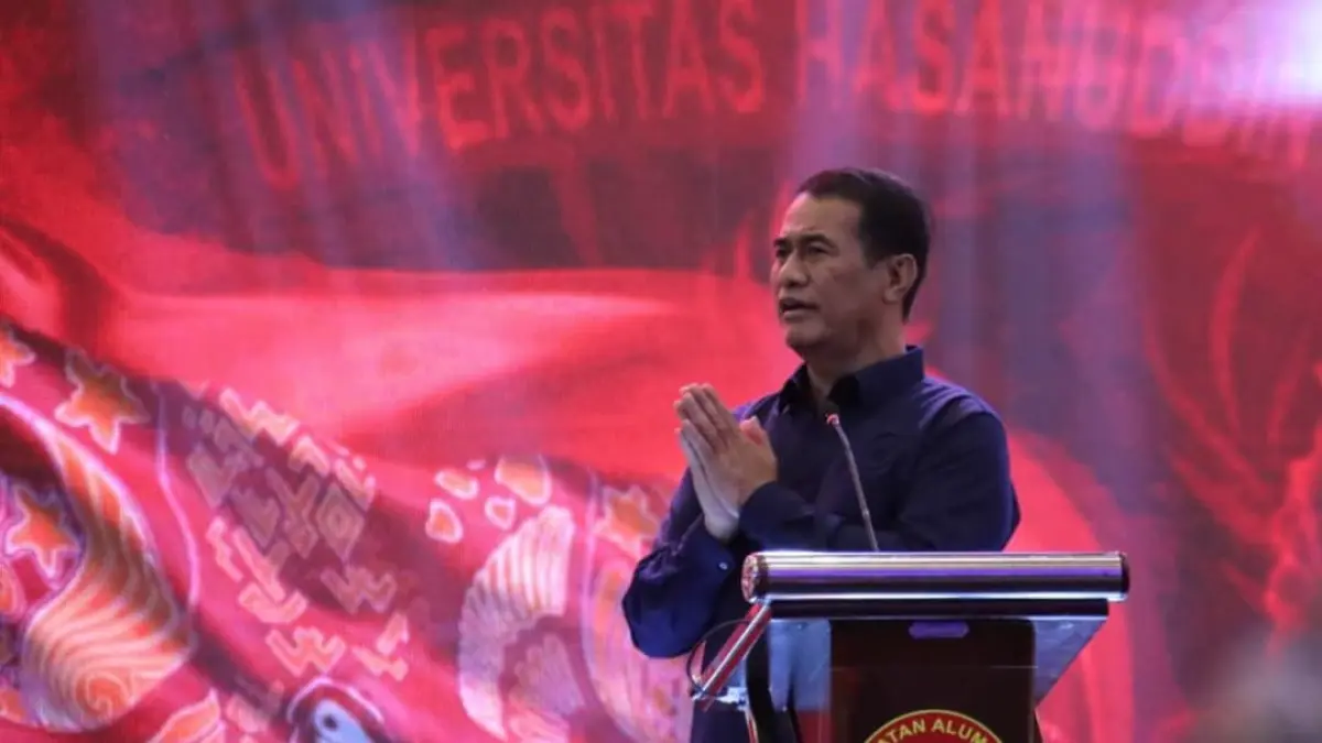 Mentan Andi Amran Sulaiman terpilih sebagai Ketua Umum IKA Unhas 2026–2030 dalam Mubes di Makassar, Sabtu (2/4/2026).(Foto: Humas)