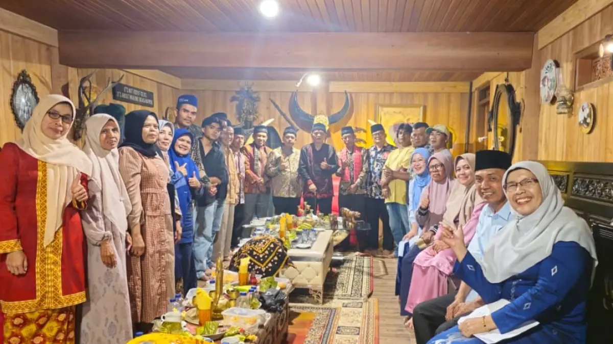 Panitia bersiap menyukseskan Alek Batagak Panghulu 2026 sebagai sinergi adat Minangkabau dan pariwisata budaya.(Foto: Panitia)