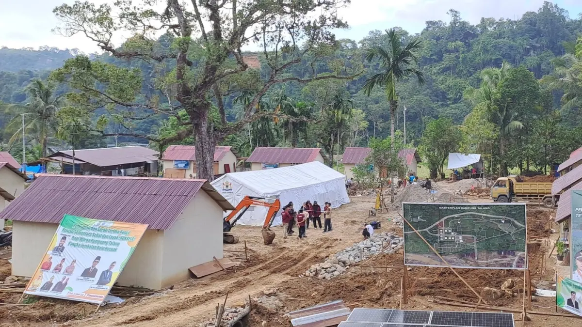 Pembangunan hunian tetap (huntap) di Sumatera Barat terus dikebut untuk pemulihan penyintas bencana. Terlihat proses Pembangunan huntap mandiri di Kecamatan Pauh, Kota Padang yang dijepret 6 April 2026 lalu.