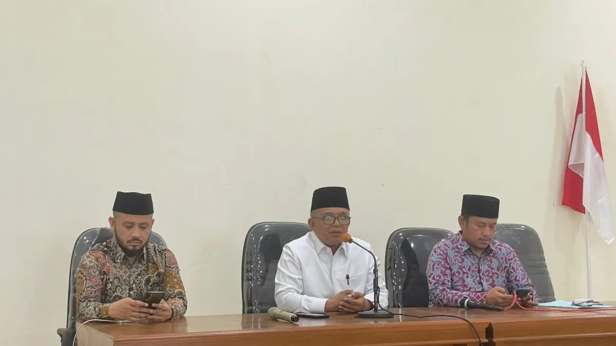 Rapat kerja LPTQ Sumbar dalam rangka pematangan program kerja dan kebutuhan anggaran 2026–2027 yang digelar di Ruang Pertemuan Masjid Raya Syekh Ahmad Khatib Al Minangkabawi Sumbar, Jumat (8/5). (DOK BIRO ADPIM)
