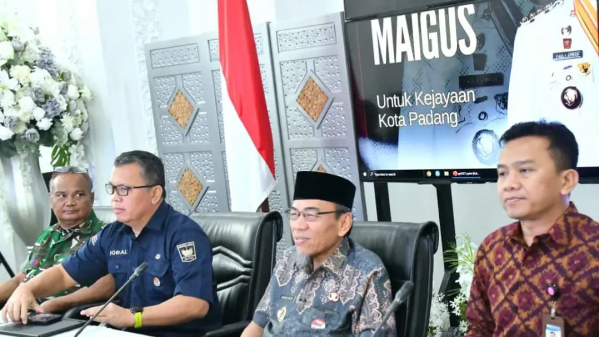 Wakil Wali Kota Padang Maigus Nasir memimpin High Level Meeting TPID di Gedung Putih, membahas strategi pengendalian inflasi jelang Idul Adha 1447 H..(Foto: Prokopim)