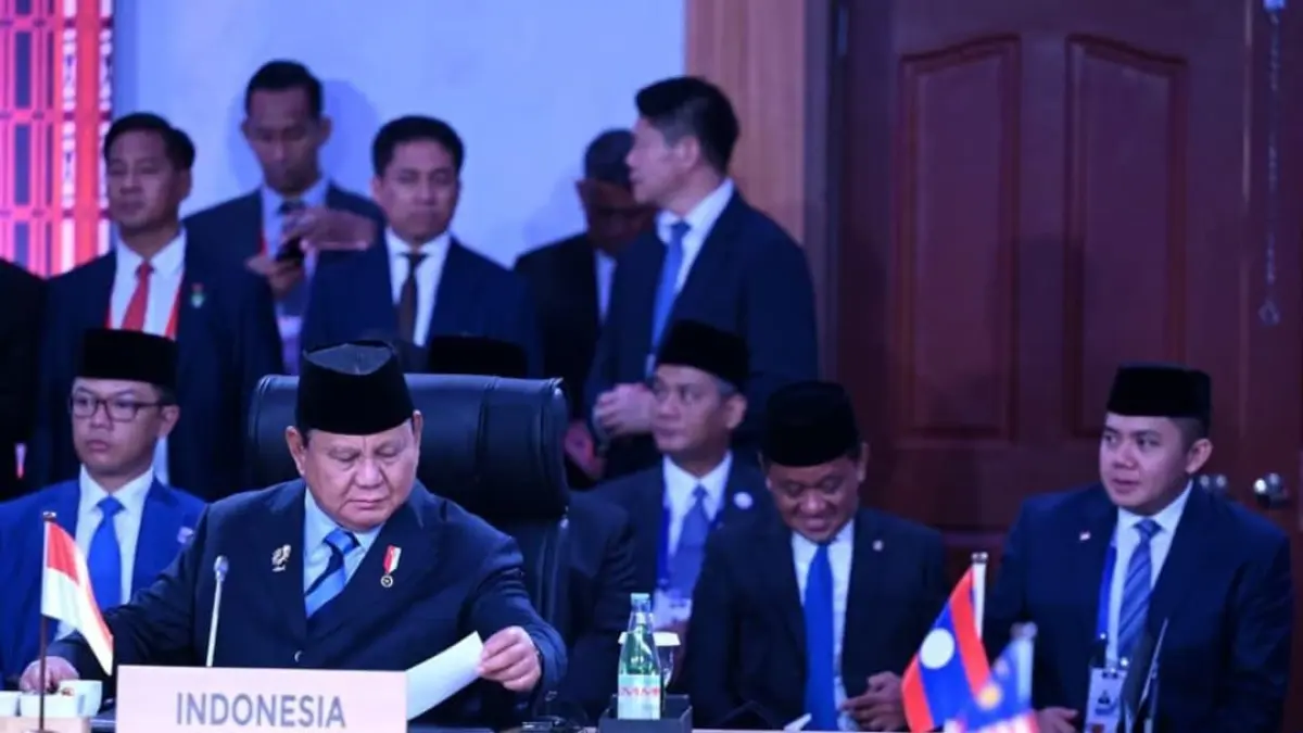 Presiden Prabowo Subianto menyampaikan pidato mengenai ketahanan pangan pada sesi pleno KTT ASEAN ke-48 di Cebu, Filipina.(Foto: BPMI Setpres)