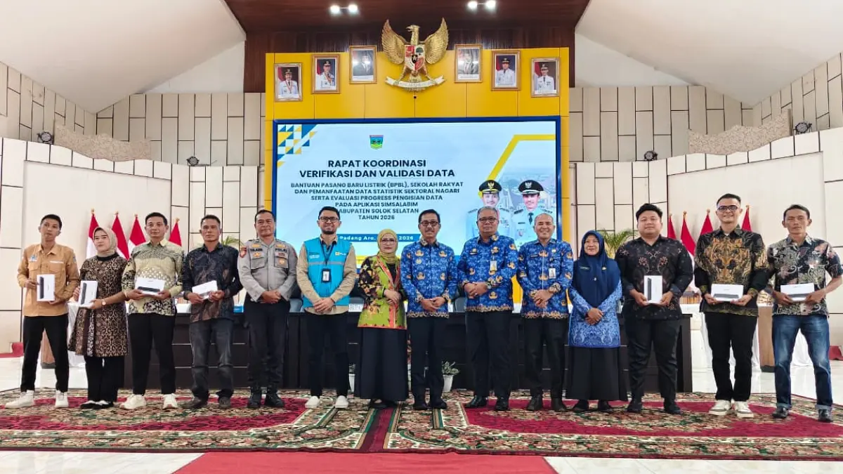 Program Bantuan Pasang Baru Listrik (BPBL) PLN di Kabupaten Solok Selatan mulai dipercepat melalui rapat koordinasi verifikasi data calon penerima yang melibatkan sekitar 400 aparat daerah di Lubuk Gadang.