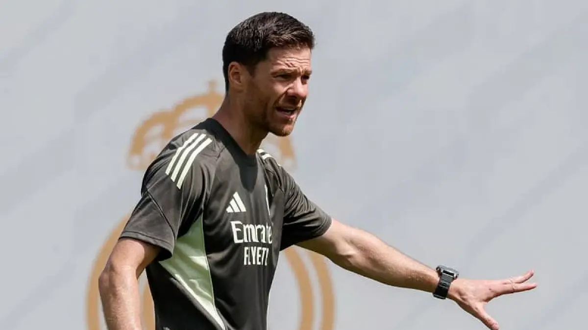 Xabi Alonso ketika melatih Real Madrid, sebelum digantikan Alvaro Arbeloa pada Januari 2026.(Foto: Dok. realmadrid.com)