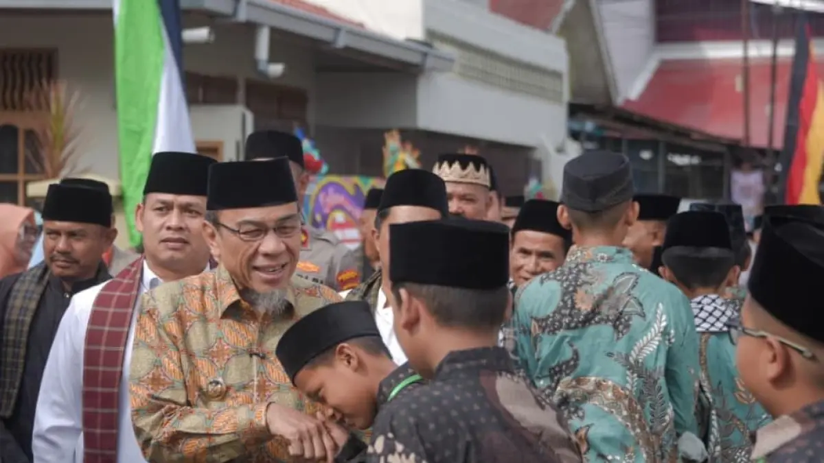 Wakil Wali Kota Padang Maigus Nasir membuka MTQN ke-42 Kecamatan Lubuk Begalung di Pampangan Nan XX, Sabtu (16/5/2026). (Foto: Prokopim)