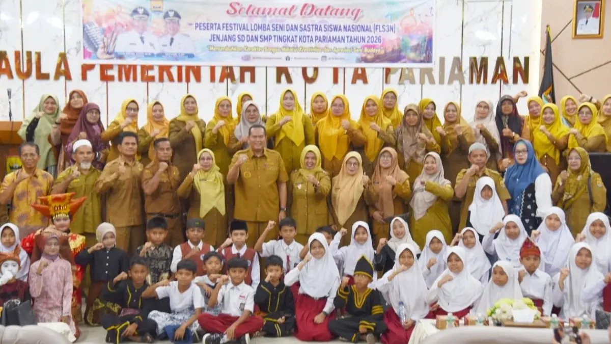 Festival Lomba Seni dan Sastra Siswa Nasional (FLS3N) Tingkat Kota Pariaman 2026 resmi digelar dengan melibatkan 159 pelajar SD dan SMP, Senin (18/5/2026).