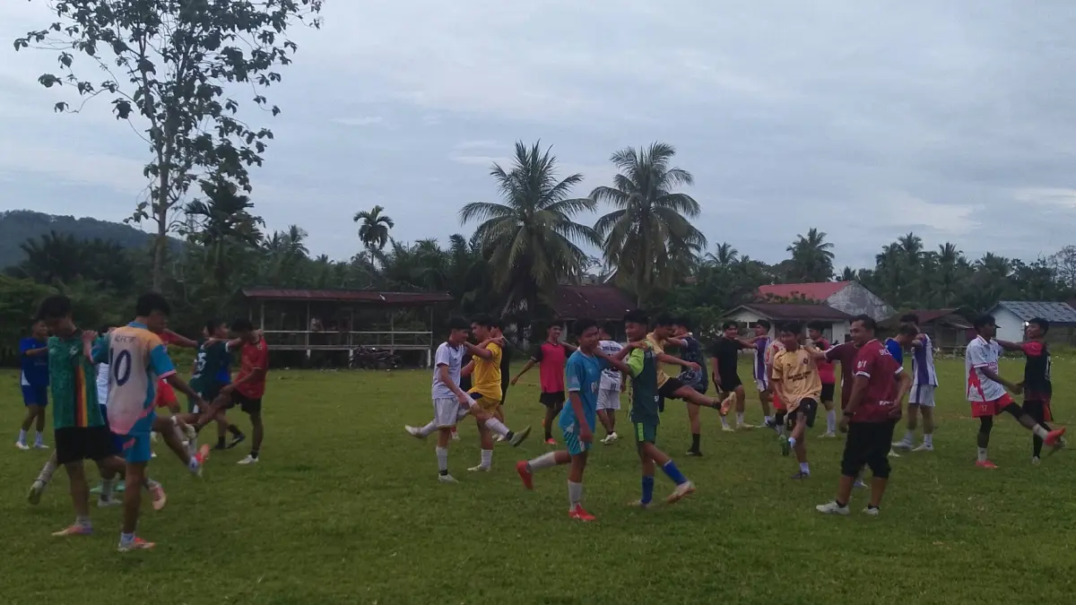 Siguntur FC matangkan chemistry tim dan targetkan tiga poin saat menghadapi PSGM Gunung Medan di laga pembuka DCL 2026.