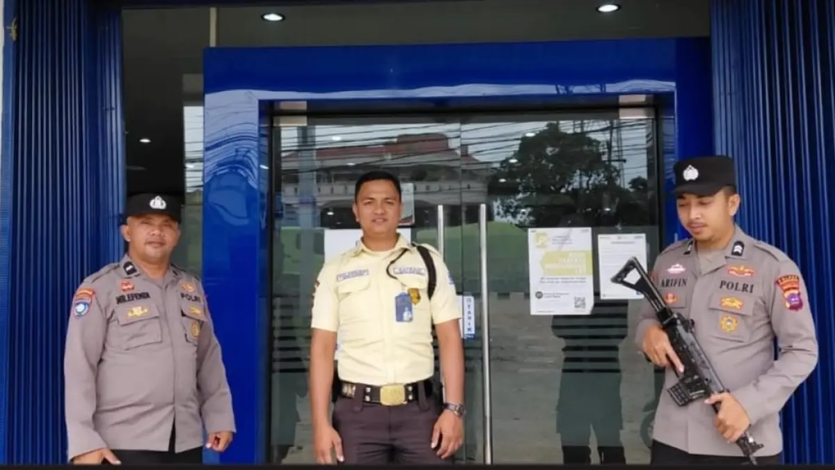 Jajaran Polsek Sungai Rumbai, wilayah hukum Polres Dharmasraya, Polda Sumatera Barat, terus meningkatkan kegiatan patroli dialogis di sejumlah titik rawan di wilayah hukumnya. (DOKUMENTASI POLSEK SUNGAI RUMBAI)