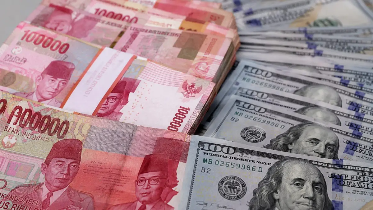 Ilustrasi pelemahan nilai tukar rupiah terhadap dolar AS