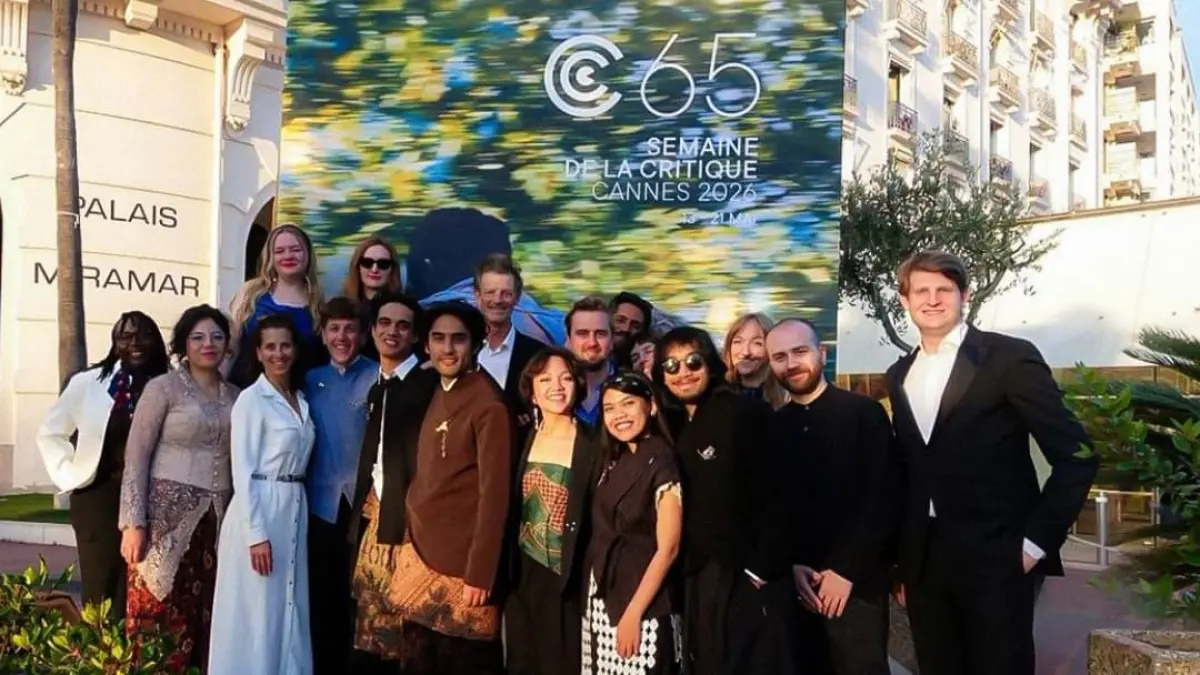 Tim film “VATERLAND or A Bule Named Yanto” menerima CANAL+ Award di Cannes Critics’ Week 2026.(Foto: IST)