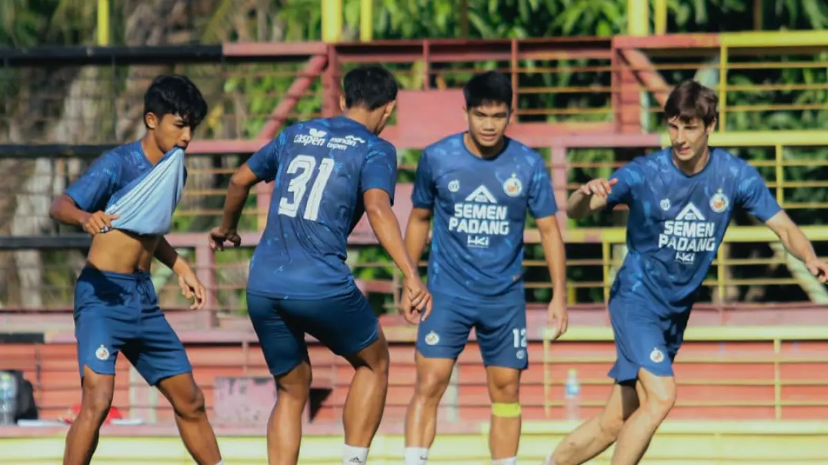 Pemain Semen Padang FC saat menjalani latihan jelang pertandingan lawan Persija Jakarta pada Sabtu (23/5/2026) nanti. (INSTAGRAM SEMEN PADANG FC)