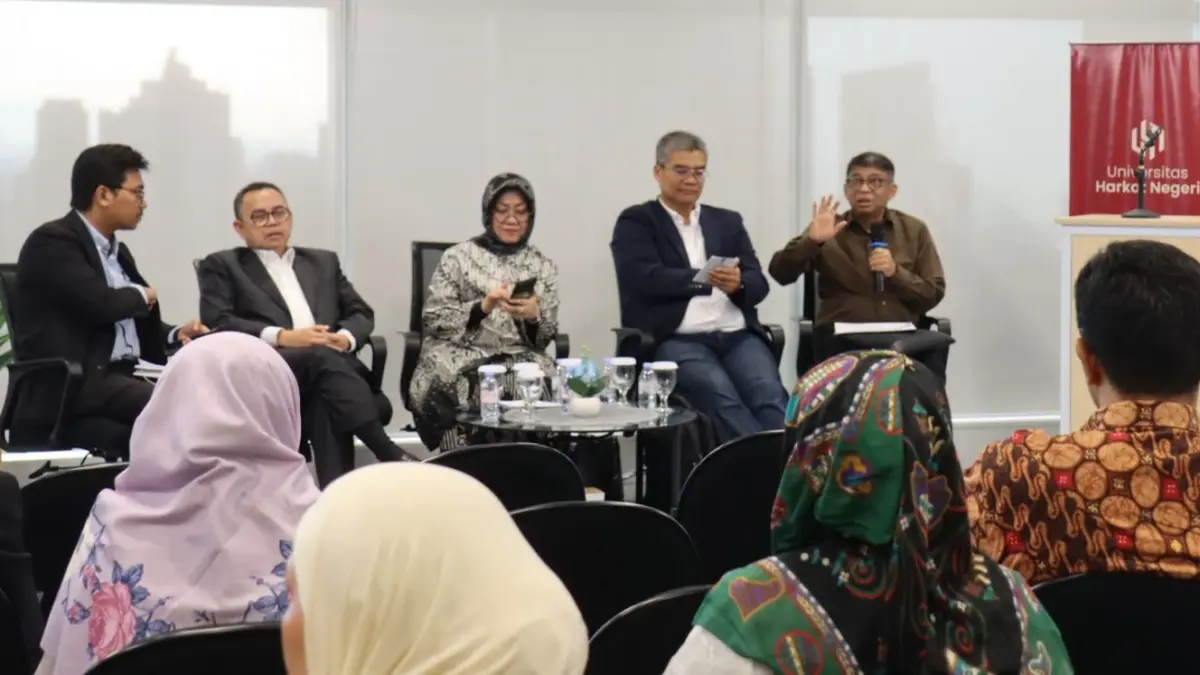 Diskusi Paramadina menilai laporan The Economist jadi alarm serius bagi ekonomi dan demokrasi Indonesia di tengah isu fiskal dan krisis kepercayaan, Sabtu (23/5/2026).