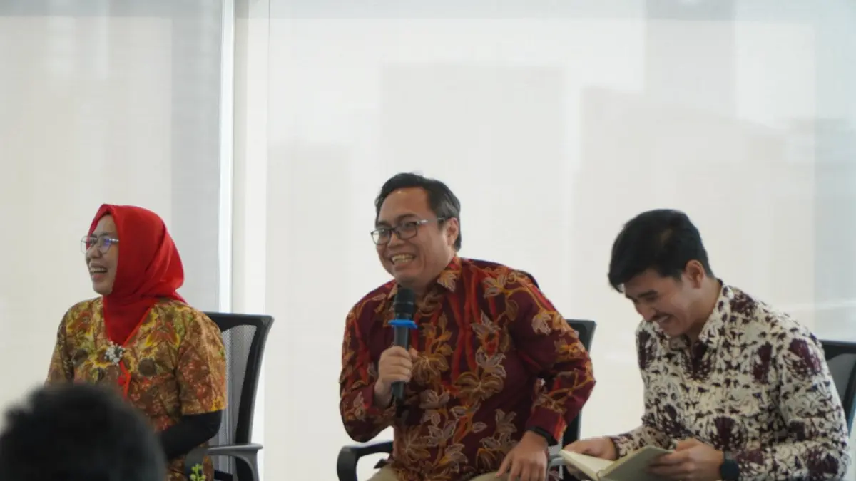 Diskusi “5,61%: Tumbuh Tapi Rapuh” (23/5/2026) di Universitas Paramadina Kampus Kuningan, Jakarta.