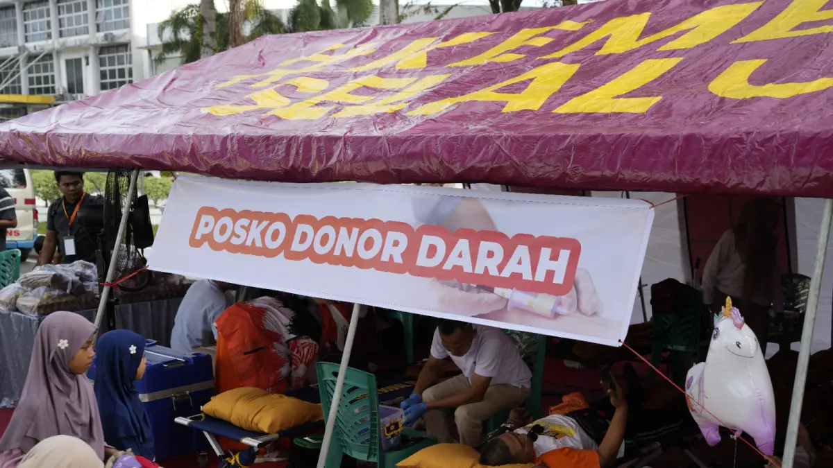 Donor darah Milad ke-24 PKS di Padang melampaui target dengan 144 pendaftar, menunjukkan tingginya kepedulian sosial masyarakat.