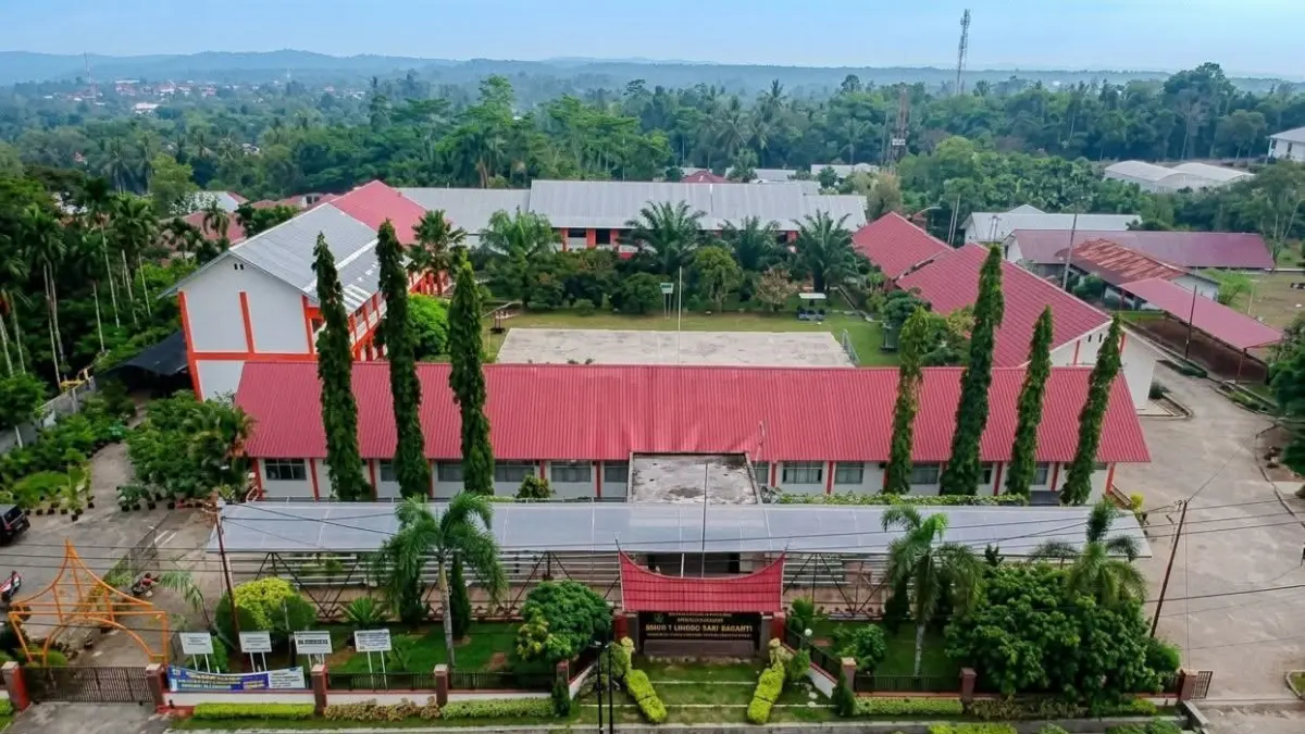 Gedung SMK PP Negeri Padang Lubukminturun. (TIM LAMAN GURU)