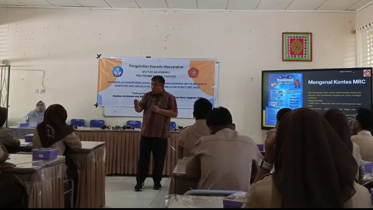 PNP Gelar Pelatihan Robot Line Maze Untuk Persiapan MRC bagi Siswa SMAN 1 Padang Ganting
