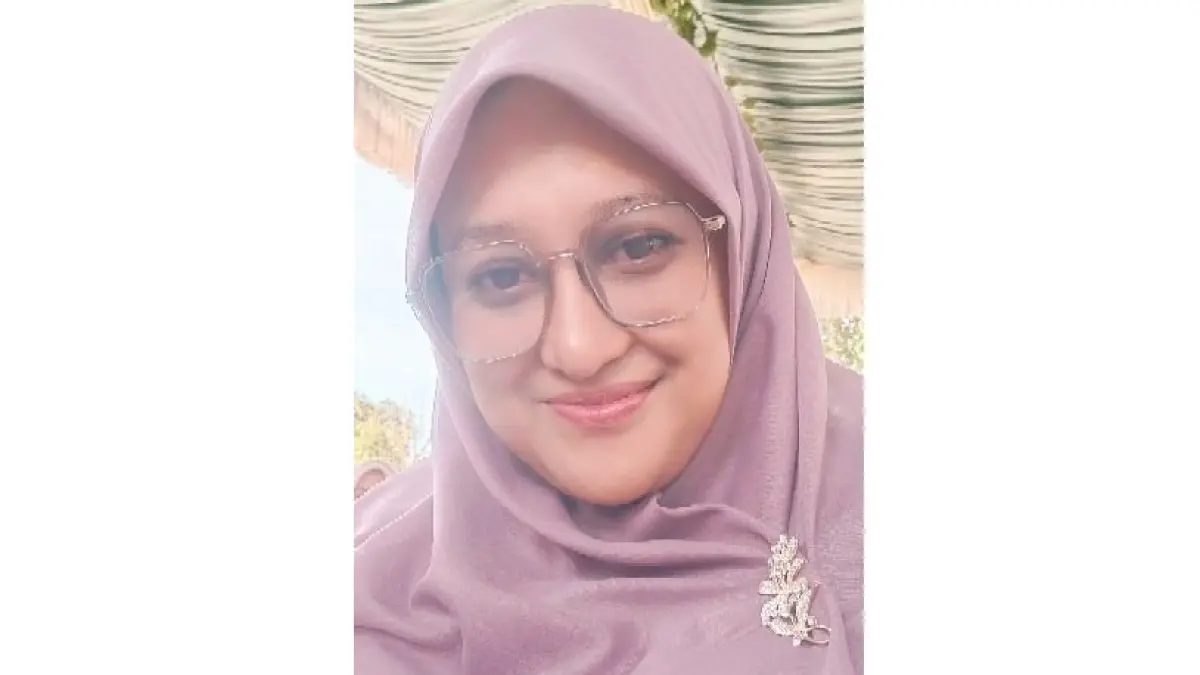 Neneng Darlis, S. Pd. SD., M. Pd
