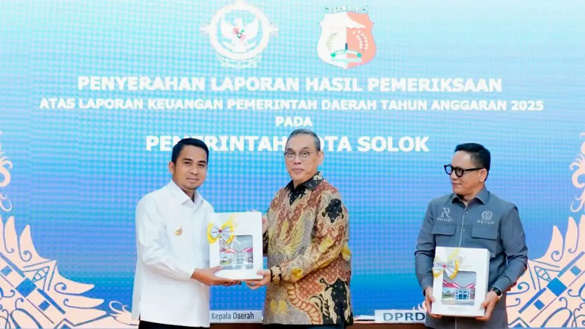 Pemko Solok kembali menorehkan prestasi dalam pengelolaan keuangan daerah dengan meraih Opini WTP dari BPK RI Perwakilan Sumbar atas LKPD Tahun Anggaran 2025. (DOKUMENTASI PEMKO SOLOK)