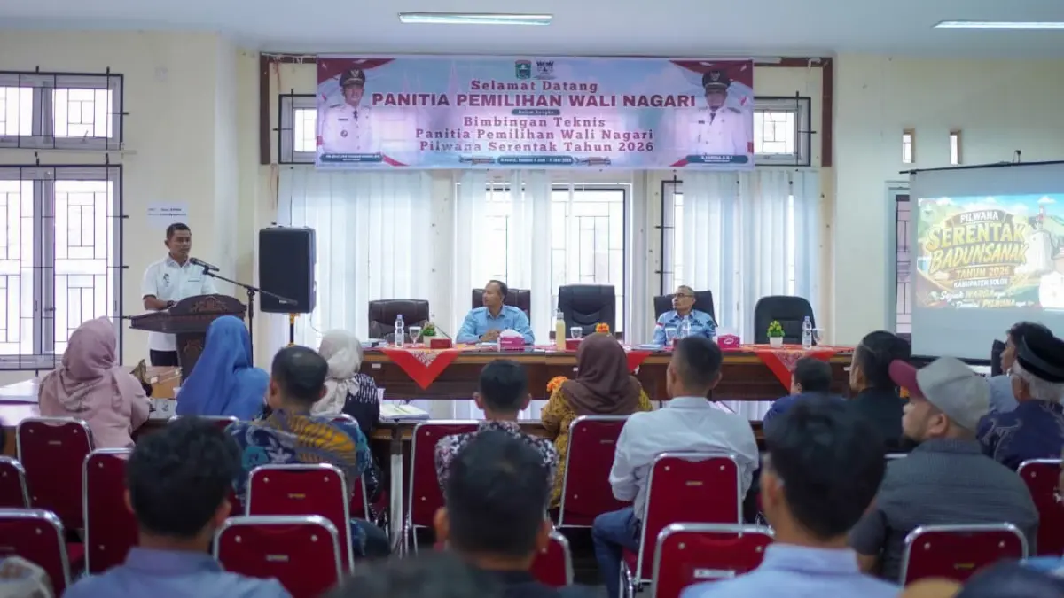 Bupati Solok Jon Firman Pandu membuka  secara resmi kegiatan Bimbingan Teknis (Bimtek) Panitia Pemilihan Walinagari (Pilwana) Serentak Tahun 2026 di Aula Dinas Pemberdayaan Masyarakat dan Nagari (DPMN) Kabupaten Solok, Kamis (04/06).