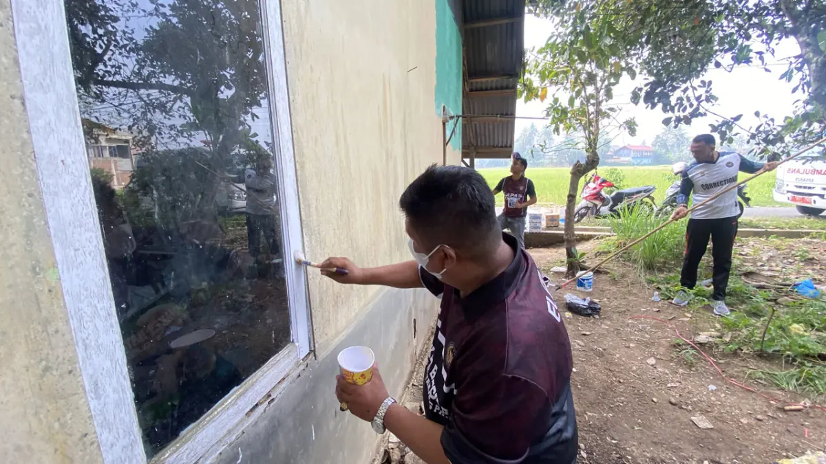 Rumah pedagang cendol keliling di di RT 4/RW 2, Kelurahan Koto Kociak Kubu Tapak Rajo (Ranah), Kecamatan Payakumbuh Utara diperbaiki, baru-baru ini. (DOK LAPAS KELAS IIB TANJUNG PATI)
