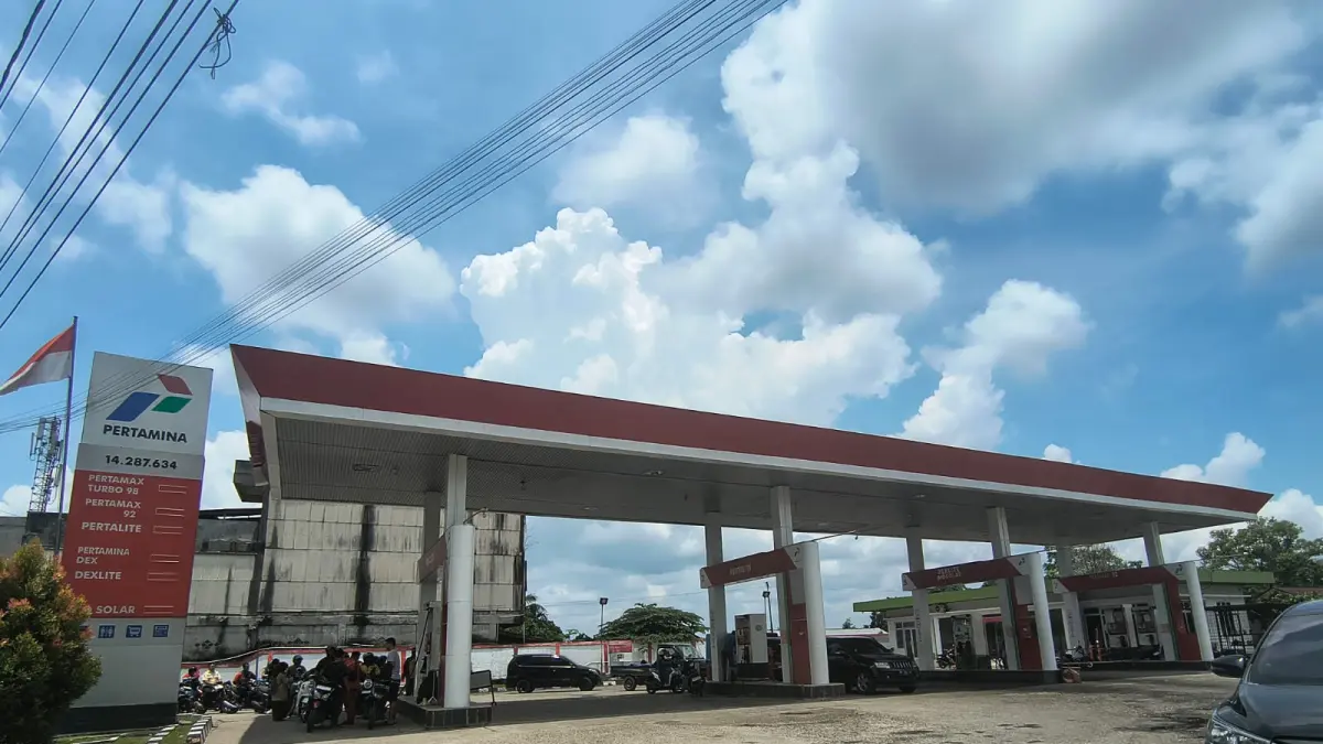 Pemprov Sumbar menghasilkan enam rekomendasi pengawasan BBM subsidi, termasuk pengecekan STNK di SPBU dan pembatasan bagi kendaraan yang belum membayar pajak.