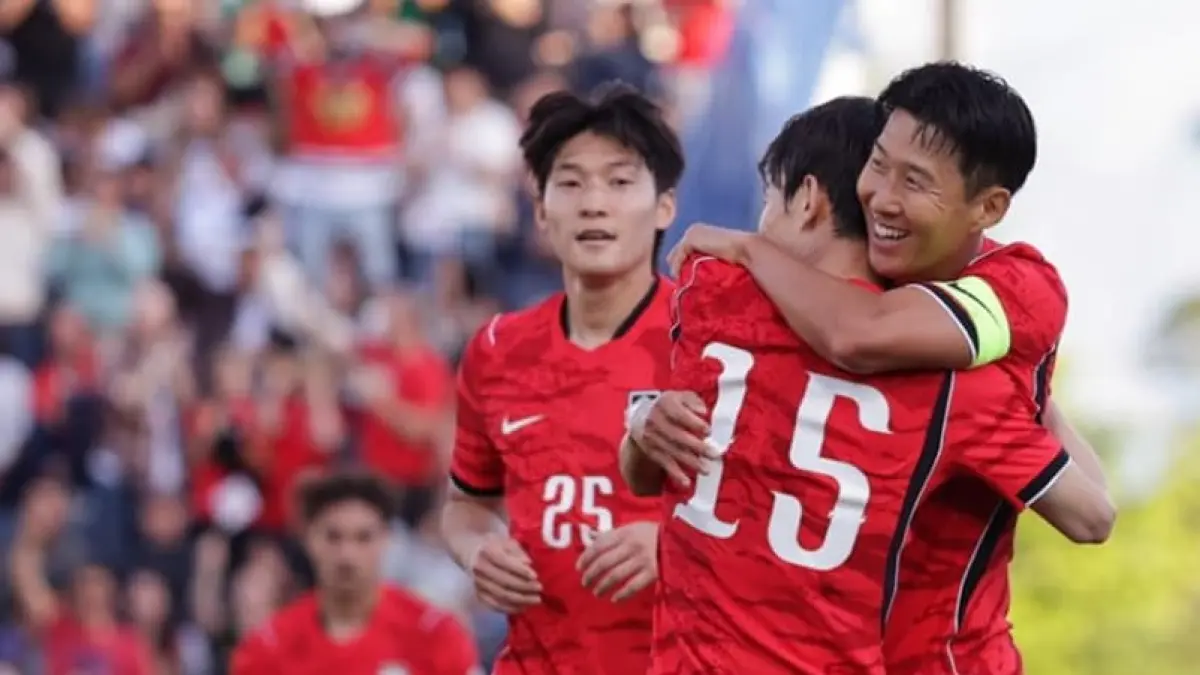 Son Heung-min mencetak dua gol Korea Selatan saat menang telak atas Trinidad & Tobago dengan skor 5-0 dalam laga uji coba jelang Piala Dunia 2026.(Foto: IG @thekfa)