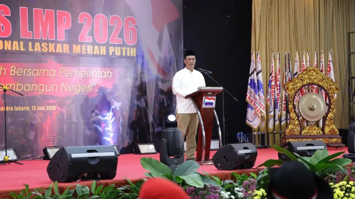 Menteri Pertanian Andi Amran Sulaiman menghadiri Silaturahmi Nasional Laskar Merah Putih di Jakarta, mengajak masyarakat mengawal program swasembada pangan dan kedaulatan pangan nasional tahun 2026.(Foto: Humas)