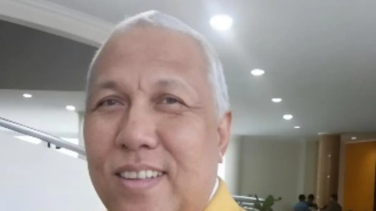 Eri Barlian,&nbsp;Guru Besar Ilmu Lingkungan Universitas Negeri Padang.(Foto: IST)