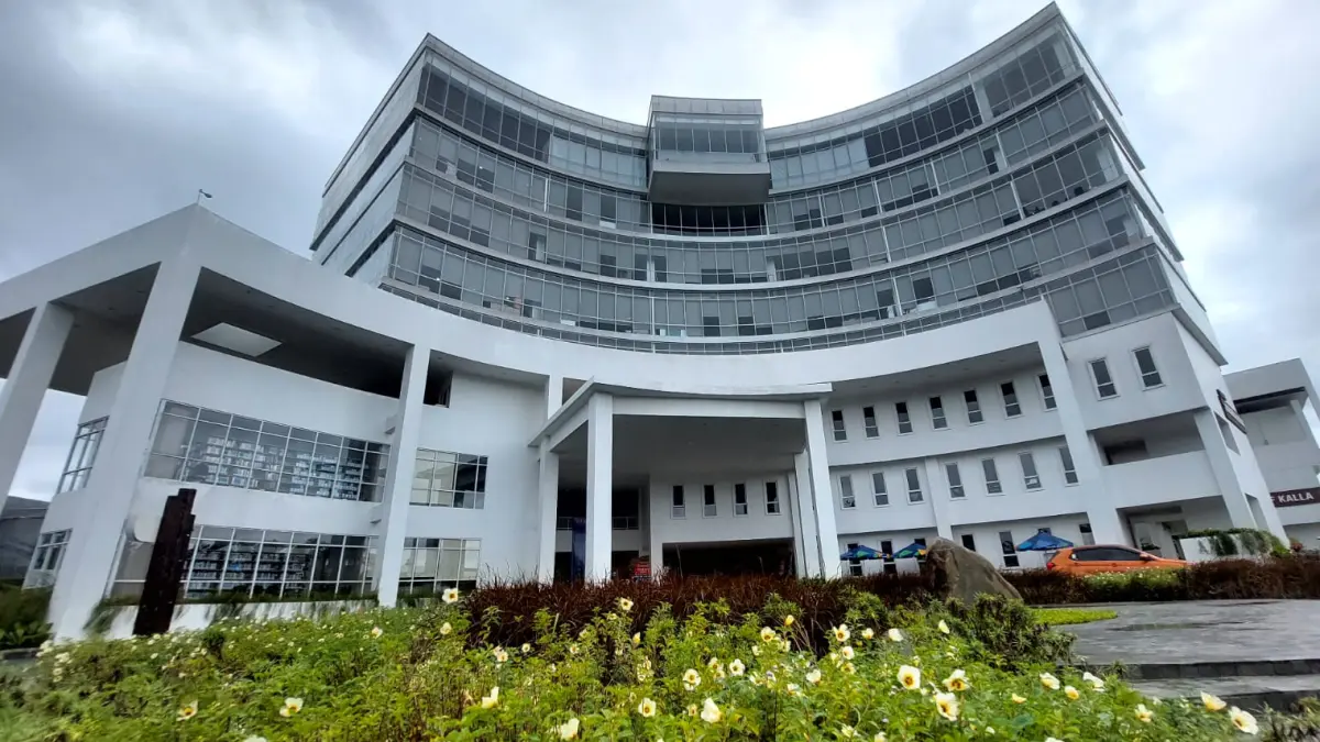 Gedung Universitas Paramadina di Jakarta, salah satu kampus pilihan dengan program studi relevan dan fokus pada pengembangan kepemimpinan mahasiswa.