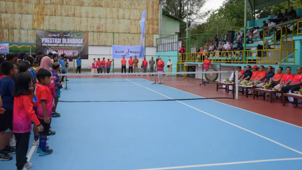 Kejurnas Junior Tenis IMTC–Semen Padang Cup 2026 mencatat peserta terbanyak sejak digelar, diikuti 235 atlet dari 60 daerah Indonesia.
