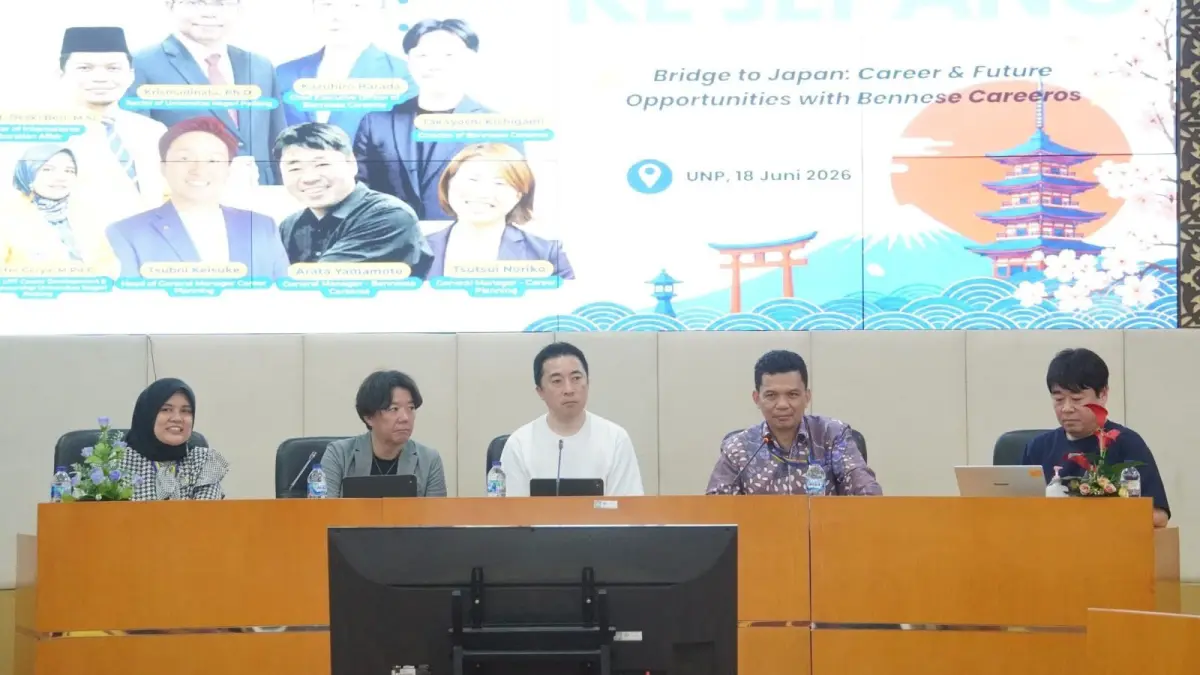 UNP menggelar sosialisasi peluang kerja ke Jepang di Ruang Sidang Senat Lantai 4 Gedung Rektorat dan Research Center UNP, Kamis (18/6). (DOK UNP)