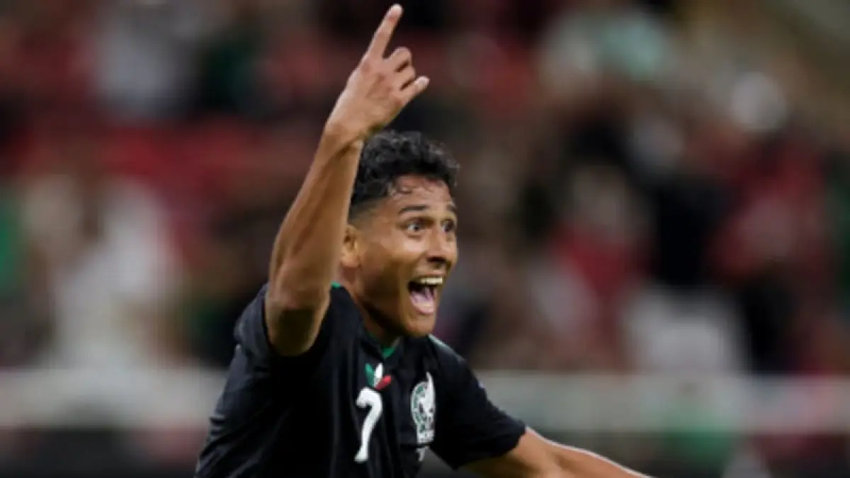 Luis Romo merayakan gol kemenangan Meksiko saat mengalahkan Korea Selatan 1-0 dan memastikan tiket babak 32 besar Piala Dunia 2026 di Stadion Guadalajara. (Foto: X @miseleccionmxEN)