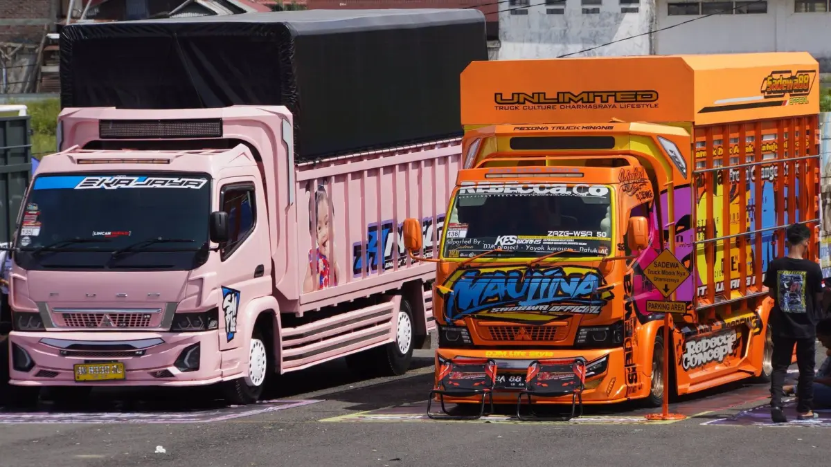 Ikosho Auto Contest Truck and Bus Modification dalam rangkaian Padang Panjang AutoShow 2026 di Lapangan Chatib Sulaiman, Ahad (21/6/2026), menjadi magnet bagi pecinta otomotif di Sumbar.