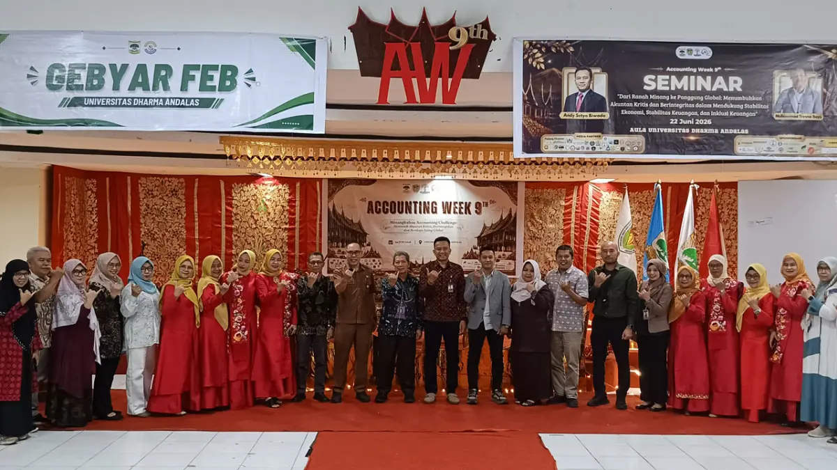 Program Studi S1 Akuntansi Fakultas Ekonomi dan Bisnis Universitas Dharma Andalas (Unidha) menggelar Accounting Week IX, Senin (22/6). (INDRA SAPUTRA/PADEK) 