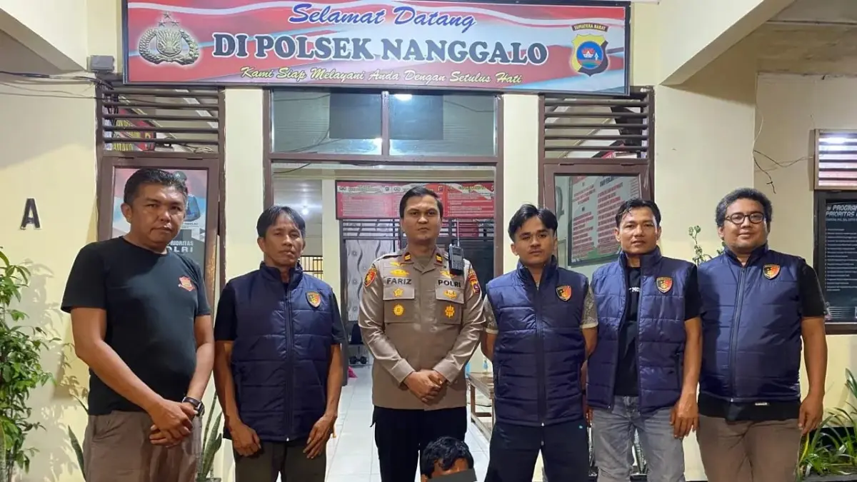 Polsek Nanggalo tangkap pria berstatus pembebasan bersyarat dalam Operasi Tumpas Bandar Singgalang 2026 karena penyalahgunaan narkotika jenis sabu, Selasa (23/6/2026). (Foto: Polsek Nanggalo)