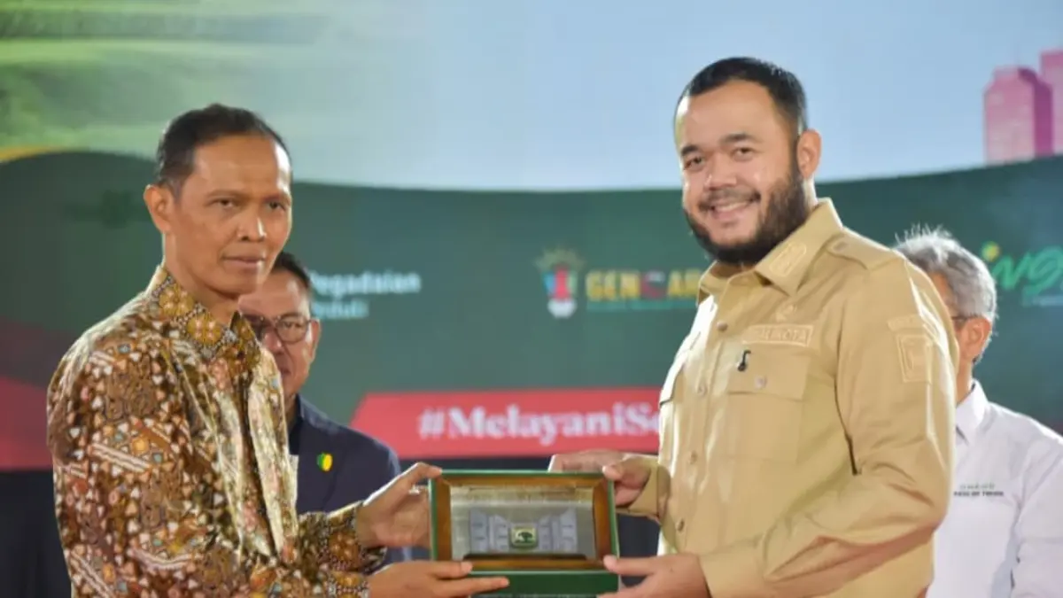 Wali Kota Padang Fadly Amran saat menghadiri CEO Talk di Auditorium Unand, Senin (29/6/2026).(Foto. Diskominfo)