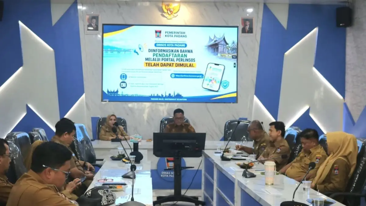 Rapat Koordinasi Percepatan Implementasi dan Persiapan Launching Digitalisasi Bansos di Aula Kantor Dinas Sosial Kota Padang, Senin (29/6/2026).(Foto: Diskominfo)