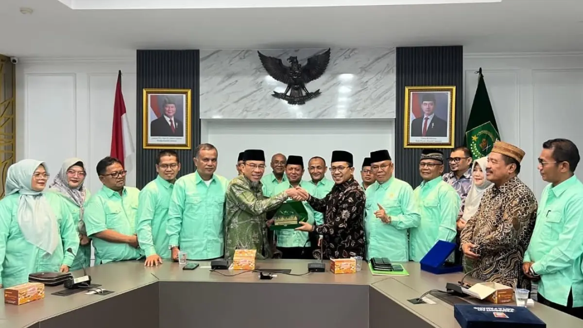 Wakil Wali Kota Padang Maigus Nasir bersama FKUB Kota Padang berkoordinasi dengan Kemenag RI untuk memperkuat kerukunan umat beragama.(Foto: Diskominfo)
