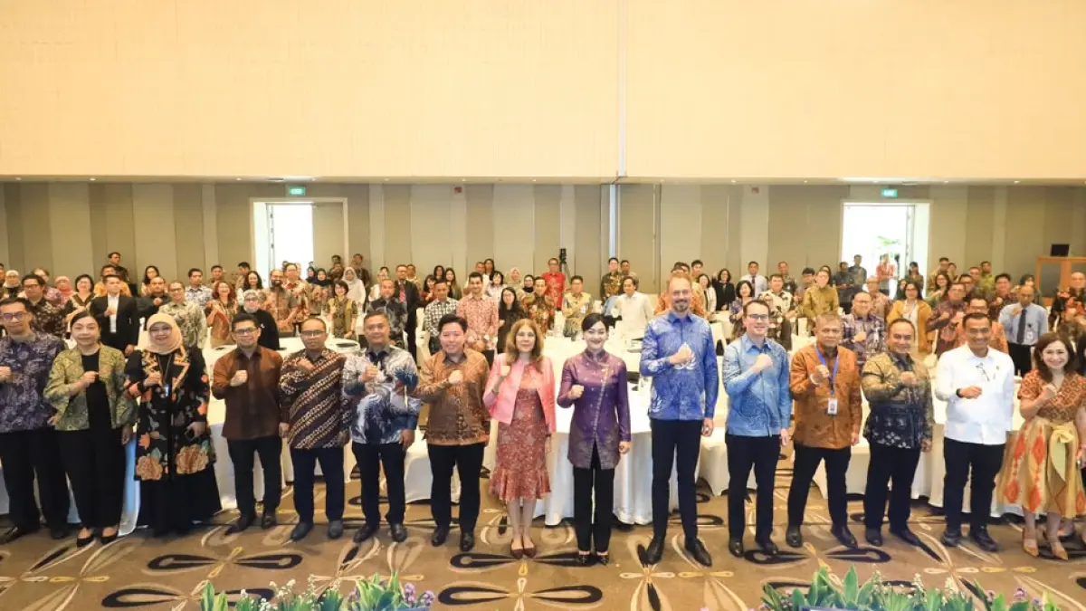 Peserta seminar bertajuk Strengthening Defenses Against Scams: Addressing AML Vulnerabilities and Compliance in Digital Finance and Virtual Assets yang digelar OJK di Jakarta, Senin (6/7/2026).