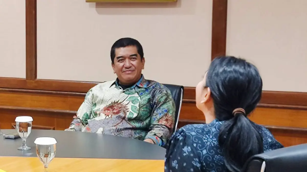 Bupati Dharmasraya Annisa Suci Ramadhani bertemu Rektor Universitas Indonesia Heri Hermansyah di Kampus UI, Depok, membahas perluasan akses pelajar Dharmasraya ke perguruan tinggi tersebut, Rabu (8/7/2026).