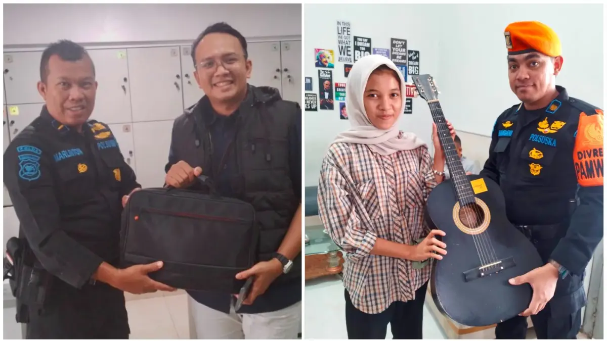 Petugas KAI Divre II Sumbar mengembalikan barang milik penumpang yang ditemukan melalui layanan Lost and Found kepada pemiliknya.