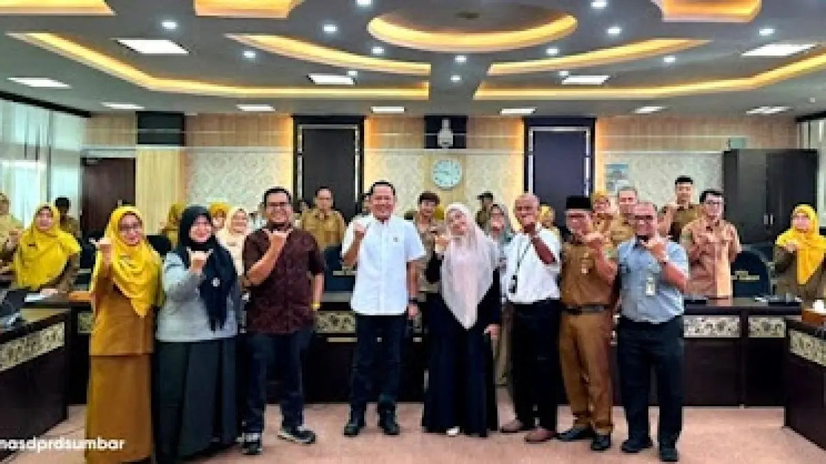 Komisi IV DPRD Sumbar menggelar FGD penyusunan NA draf Ranperda tentang Perlindungan dan Pengelolaan Lingkungan Hidup baru-baru ini. (DOK DPRD SUMBAR)