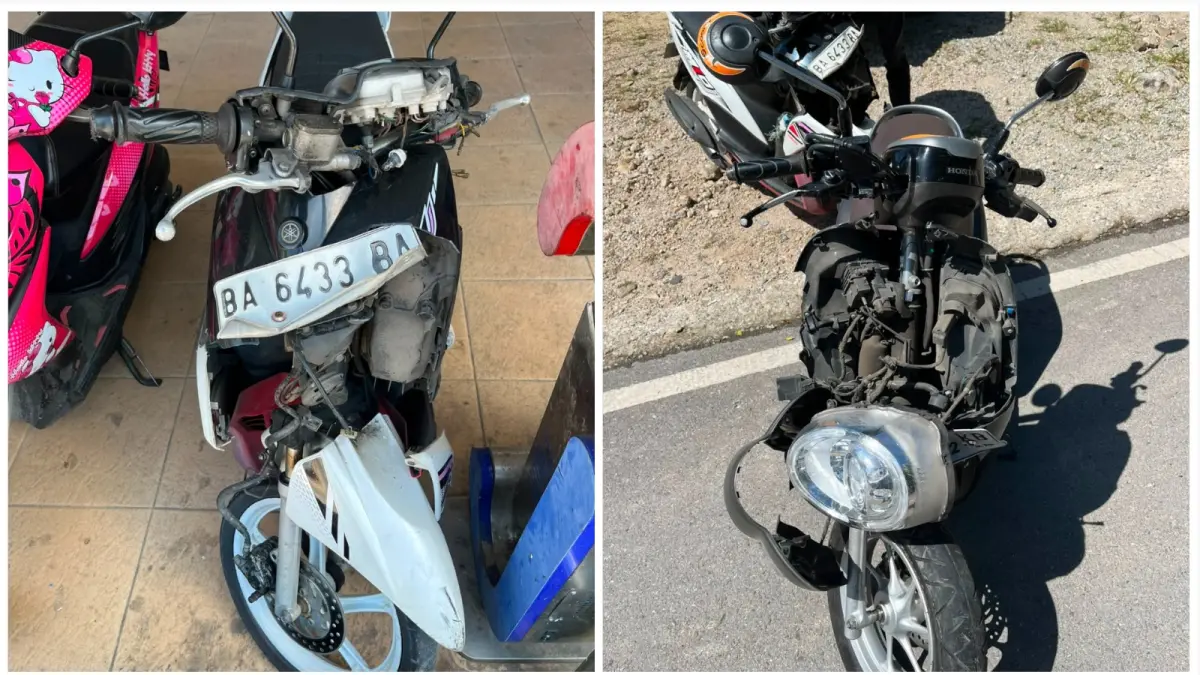 Kondisi dua sepeda motor di Jalan Baru Lintas Padang-Solok, Jorong Linjuang, Nagari Koto Gaek Guguak, Kecamatan Gunung Talang, Kabupaten Solok, Minggu (12/7/2026).