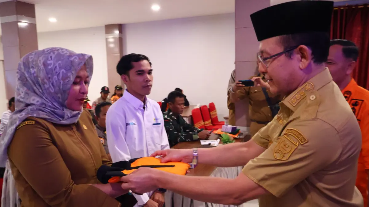 Wali Kota Payakumbuh Zulmaeta membuka kegiatan Pengembangan Kapasitas Tim Reaksi Cepat BPBD Kota Payakumbuh Tahun 2026 di Hotel Mangkuto, Senin (13/7/2026).
