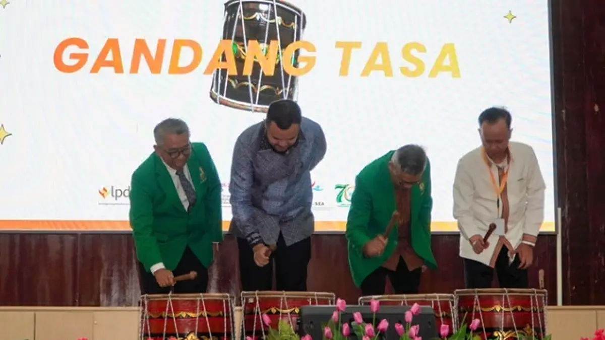 Wali Kota Padang, Fadly Amran saat menghadiri ICSSD-SEA 2026 yang digelar di Convention Hall Unand, Selasa (14/7). (DOK PEMKO PADANG)