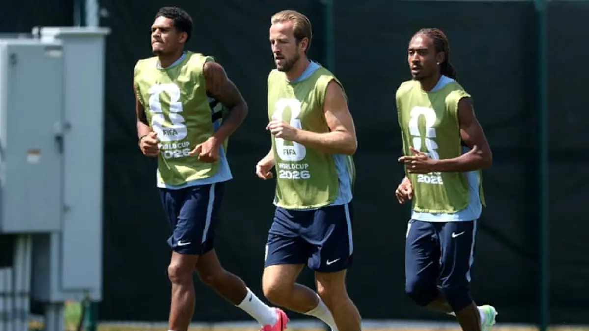 Harry Kane bersama rekan-rekannya di Timnas Inggris menjalani sesi latihan menjelang semifinal Piala Dunia 2026 melawan Argentina di Atlanta.(Foto: X @England)