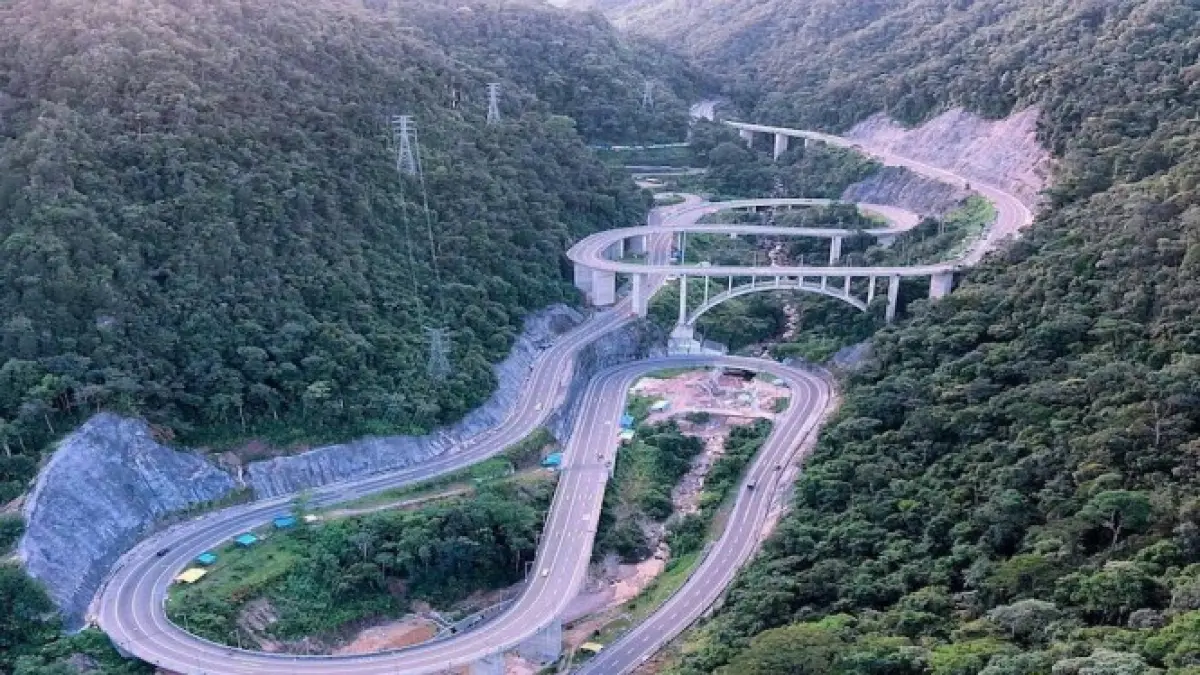 Flyover Kelok Sembilan. (WIKIPEDIA)