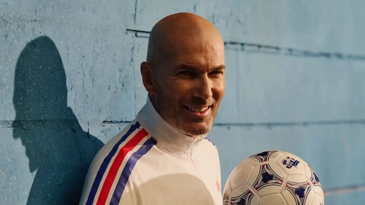 Zinedine Zidane dikabarkan akan menjadi pelatih baru Timnas Prancis dengan kontrak hingga Piala Dunia 2030.(Foto: Dok. IG @zidane)