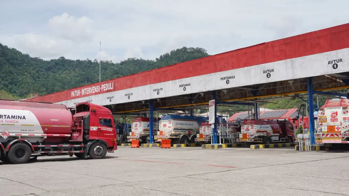 Pertamina Patra Niaga Regional Sumbagut memperkuat monitoring distribusi BBM di Aceh, Riau, dan Kepulauan Riau guna memastikan pasokan energi tetap terjaga.